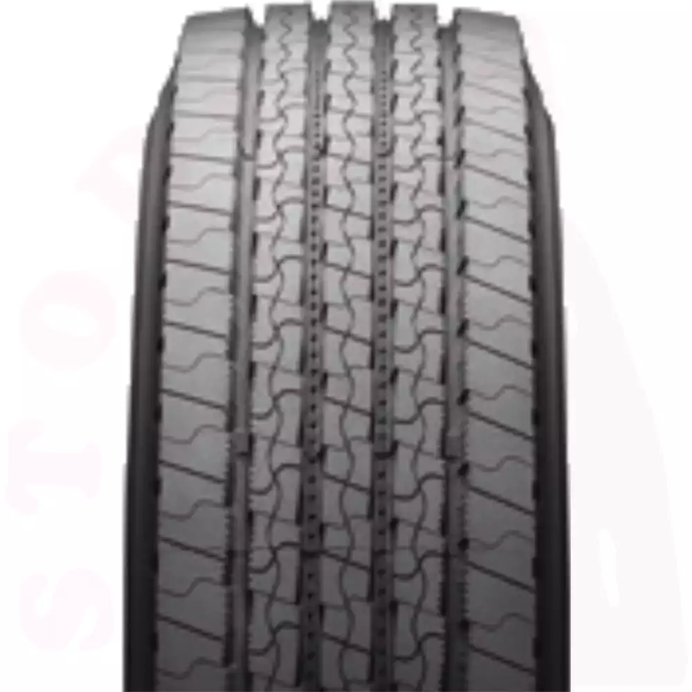 opona-kumho-krs-03-o-wymiarach-235/75R17.5-132/130M-bok